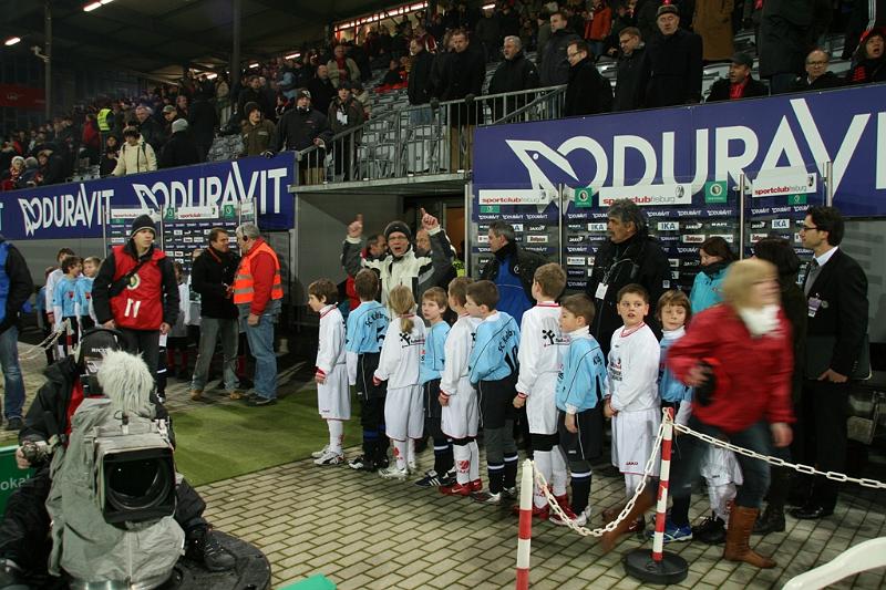 DFB-Pokal Freiburg-Mainz-700
